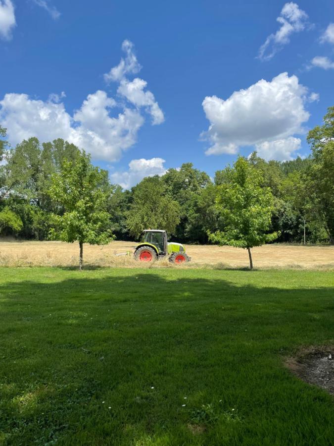 Caylus Domaine La Rose Bed & Breakfast エクステリア 写真