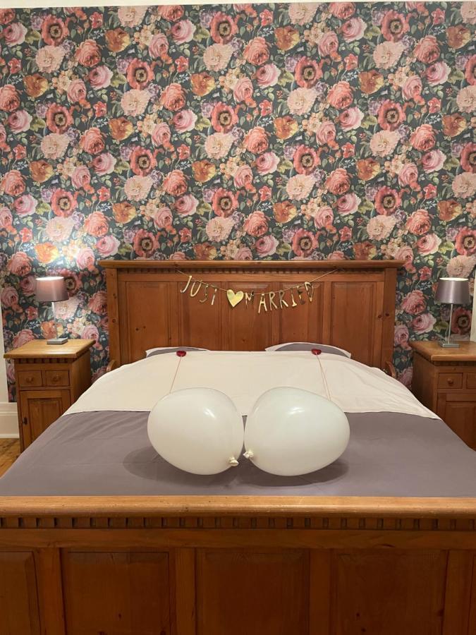 Caylus Domaine La Rose Bed & Breakfast エクステリア 写真